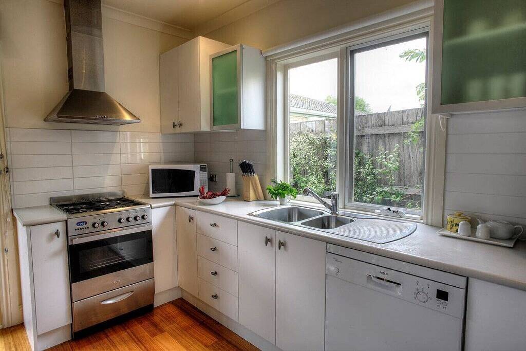 Abgeschiedenes, lichtdurchflutetes Leben Entspannen Sie sich und genießen Sie den barrierefreien Rollstuhl in Point Lonsdale, Bellarine