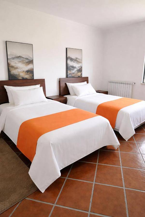 Casa rural para 2 personas, con Terraza y Piscina en Santarém