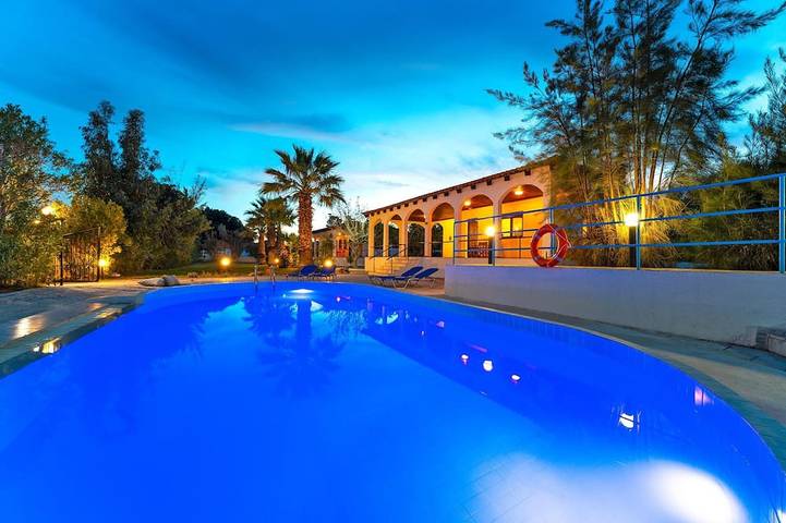 Villa per 9 persone, con giardino e balcone - 1