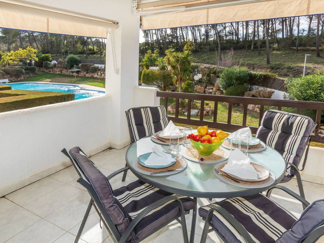 Ganze Wohnung, Relax & beach Airco in Pals, Costa Brava