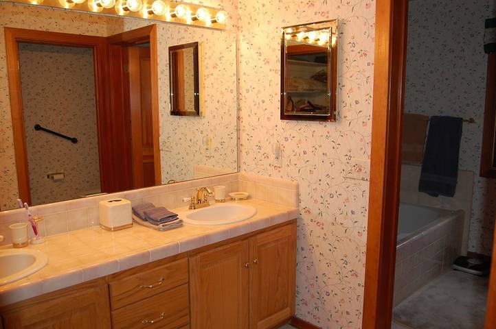 Vacation rental for 10 people, with yard and hot tub in Deer Valley