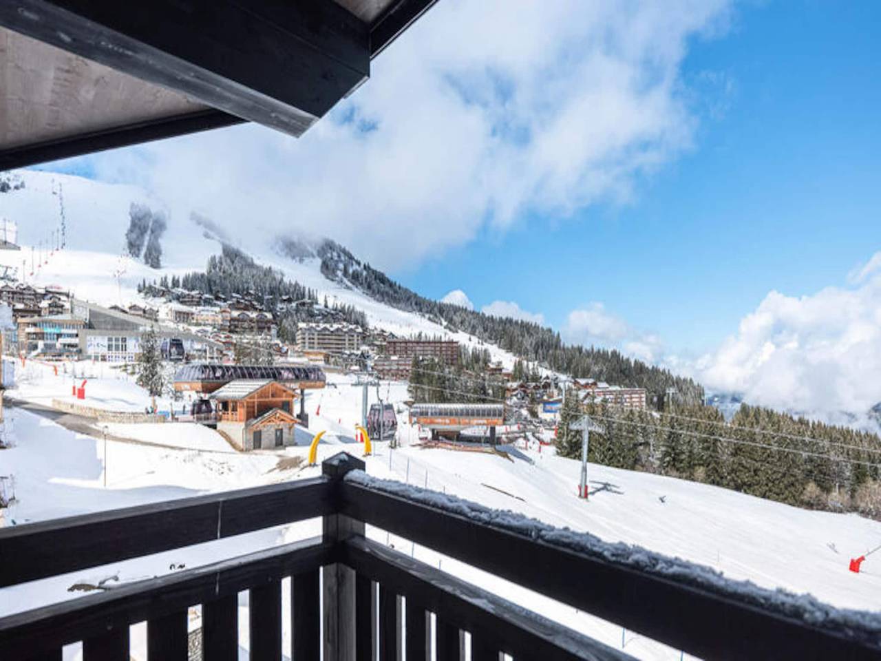 Appartement entier, Nouvel appartement duplex ski in et ski out in Courchevel 1850, Saint-Bon-Tarentaise