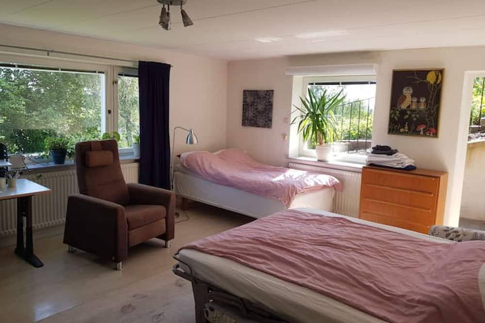 Ganze Wohnung, Apartment close to Gothenborg city center and nature. Free parking & fast wifi. in Mölndal, Västergötland