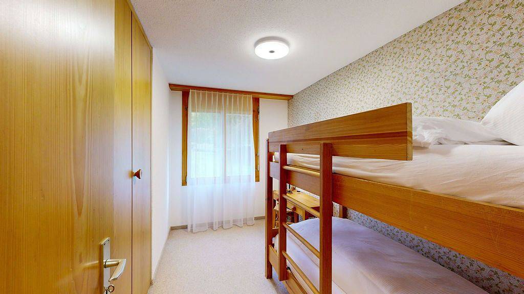 Ganze Wohnung, Casa Erizun E3 – ruhige Wohnanlage mit 5 Häusern nahe Flims-Waldhaus. in Flims-Dorf, Flims