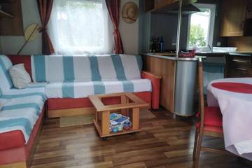 Mobil home pour 4 personnes dans Plage Kerfany