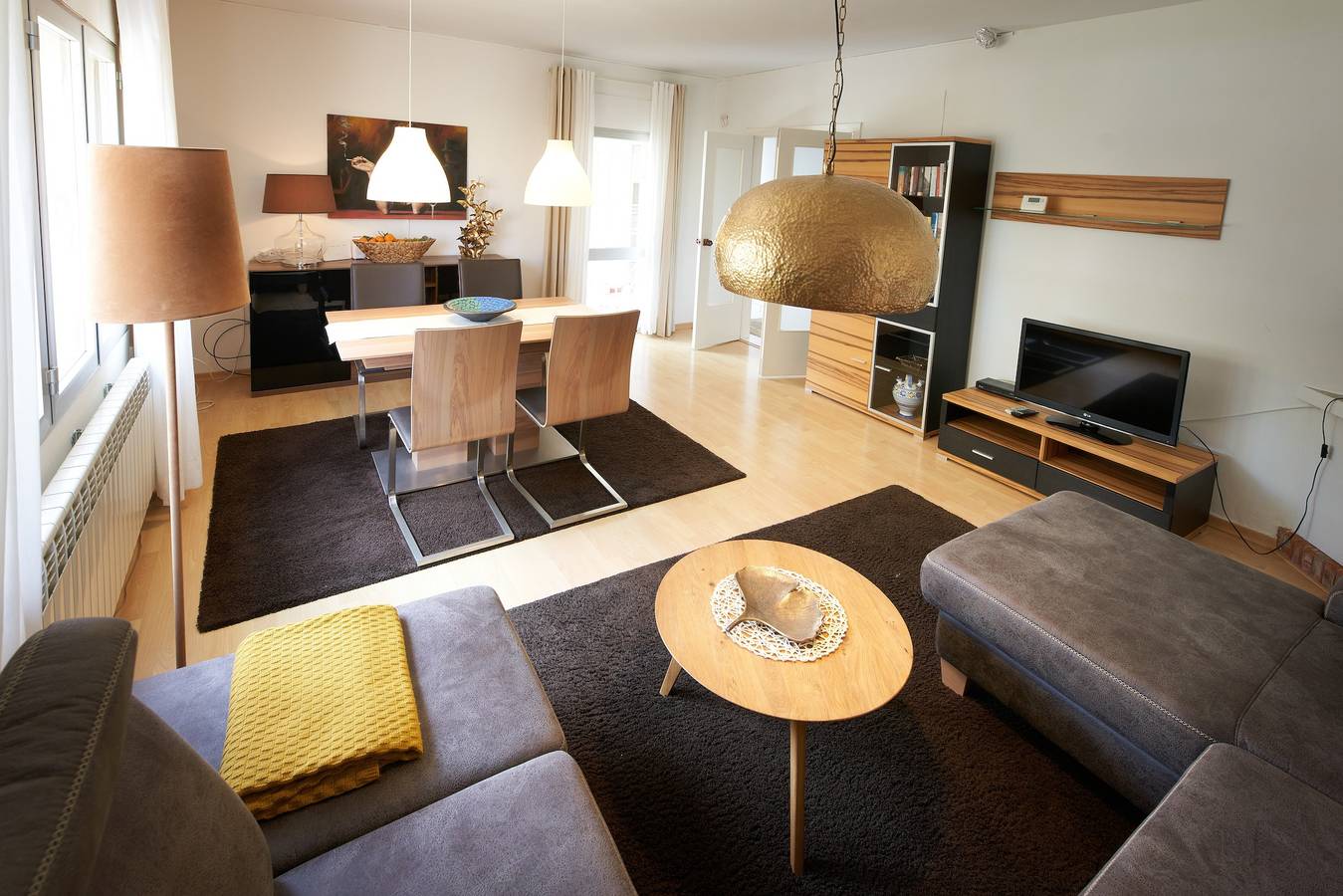 Villa proche plage avec piscine privée éclairée, jardin, 2 terrasses, barbecue et Wi-Fi in Zona Triador, Vinaròs