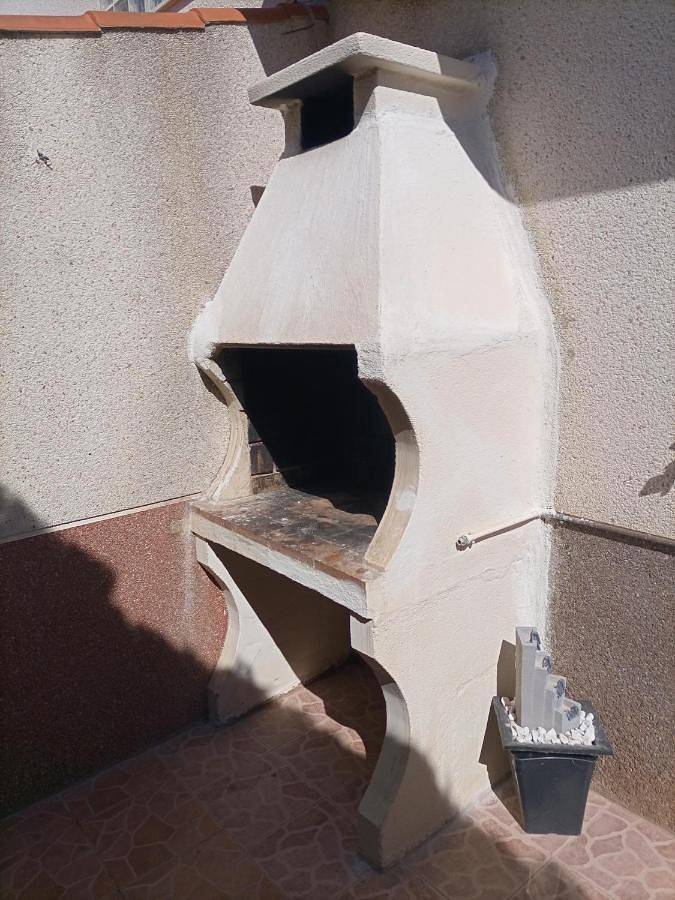 Location de vacances pour 8 personnes, avec jardin ainsi que vue et piscine, animaux acceptés à Puçol - 3