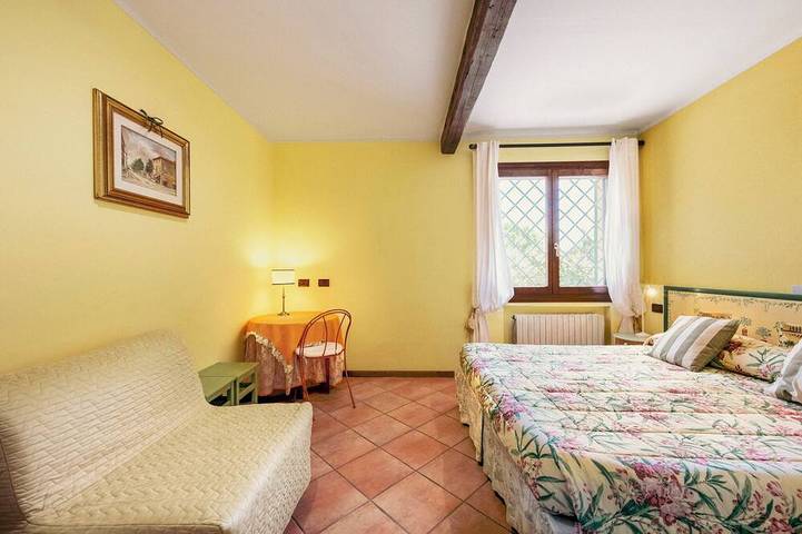 Ganze Wohnung, Schwimmbad, Wellness und Entspannung in den Hügeln von Bologna in Crespellano, Valsamoggia