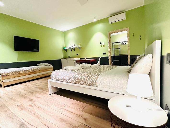 Albergo a gestione familiare per 4 persone, con Panorama a Montegrotto Terme