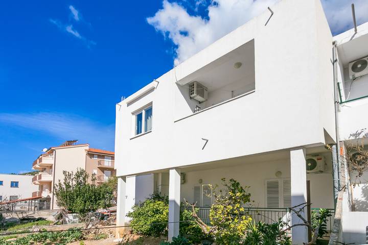 Ferienwohnung für 6 Personen, mit Balkon/Terrasse in Tucepi - 4