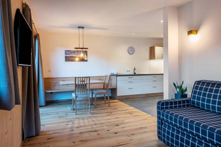 Ganze Wohnung, Ferienwohnung Mittnackerhof Ringelblume mit Bergblick, Balkon und Wlan in Sarntal, Sarntaler Alpen