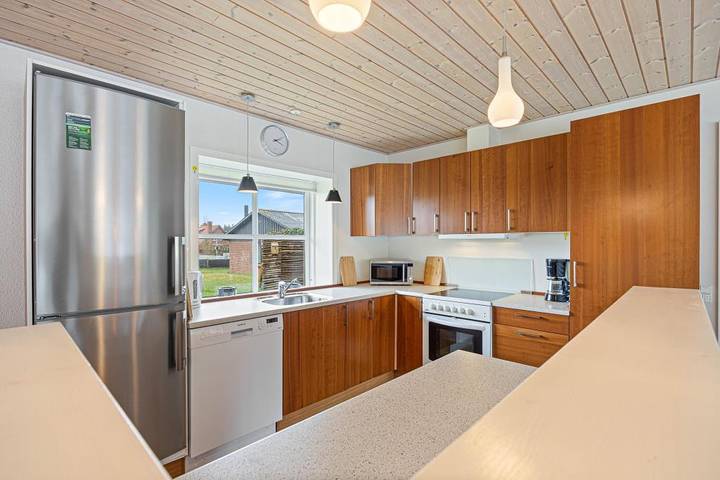 Ruhiges Ferienhaus (4 Pers.): Whirlpool, Terrasse mit Zaun, 2 Hunde in Nymindegab, Varde