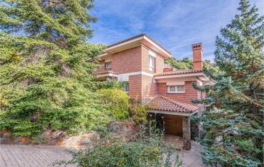 Casa Vacanza per 12 Persone in Matadepera, Sant Llorenç de Munt, Foto 2