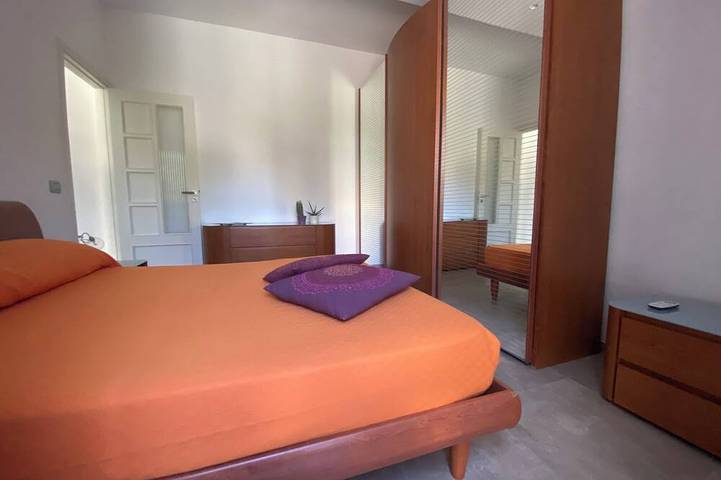 Appartement entier, Cozy villa with garden a 5-minute walk from Chiaiolella beach in Ciraccio (Procida), Procida