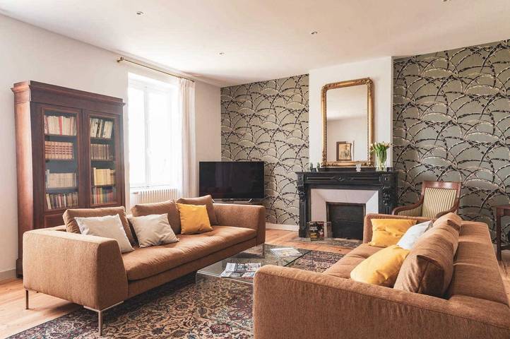 Gîte pour 15 personnes, avec terrasse ainsi que jardin et piscine à Villematier - 3