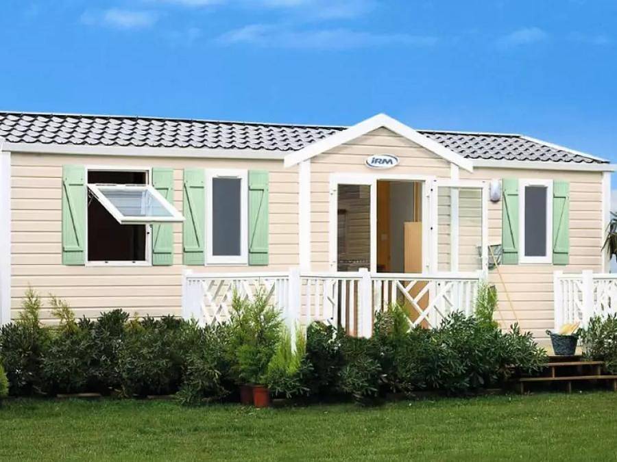 Camping Les Ajoncs d'Or - Mobilhome 6 personnes - 4 Pièces 6 Personnes + Tv in La Baule-Escoublac, Côte d'Amour