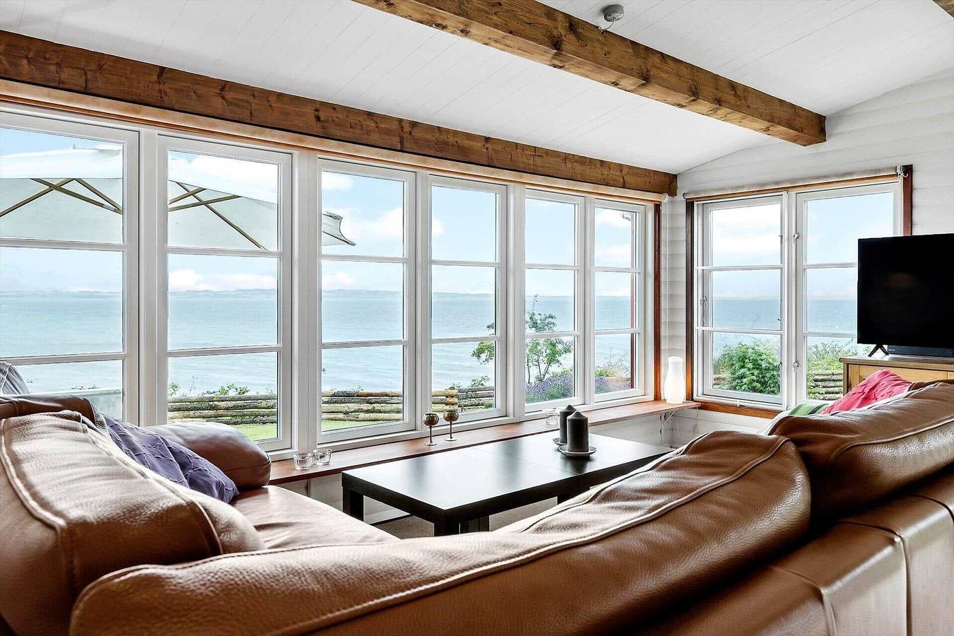 8117 Rønde - Strandvejen 93 in Rønde, Djursland