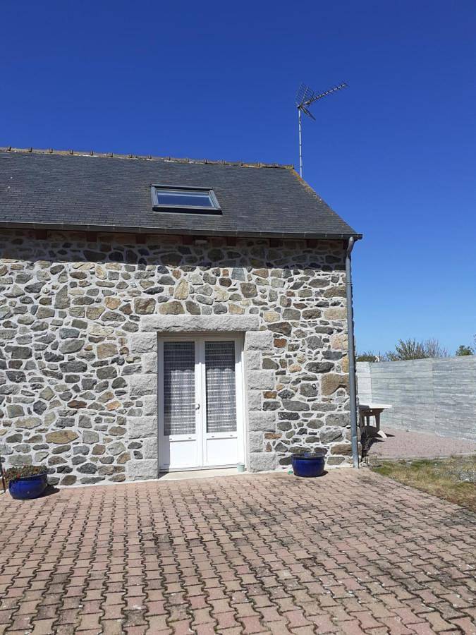 Gîte pour 2 personnes, avec terrasse à Trégueux