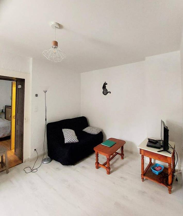 Gîte pour 4 personnes, avec Terrasse ainsi que Jardin et Vue à Septmoncel - 2