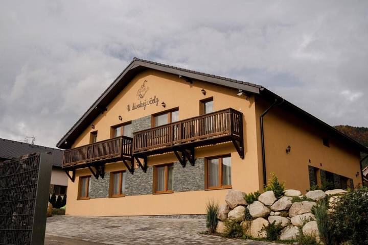 Casa de vacaciones para 18 personas, con jardín y vistas, Se admiten mascotas - 1