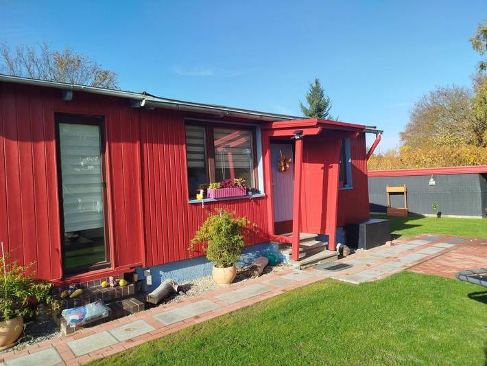 Ferienwohnung für 6 Personen, mit Terrasse und Garten sowie Sauna und Ausblick in Schwielochsee