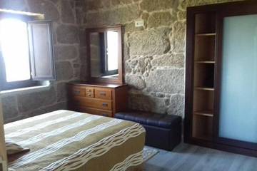 Casa rural para 8 personas, con balcón en Coles (desambiguación)