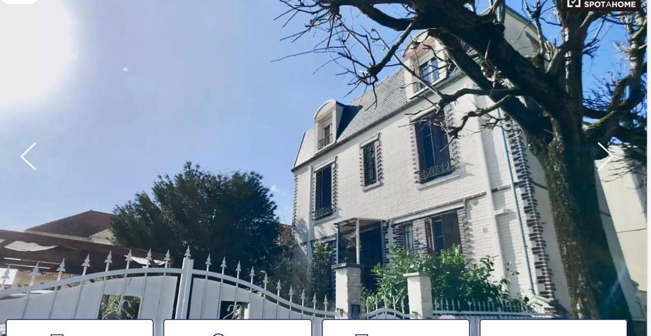 Double Room in Choisy-le-Roi, Val-de-Marne