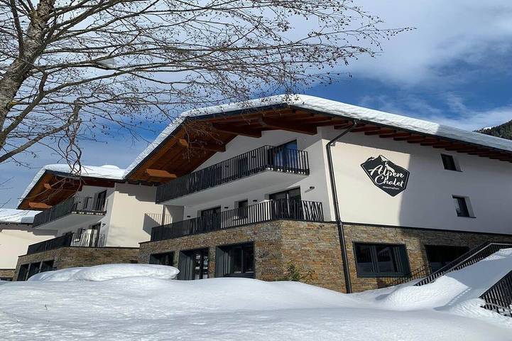 Chalet für 24 Personen, mit Balkon und Sauna in Silvretta Montafon