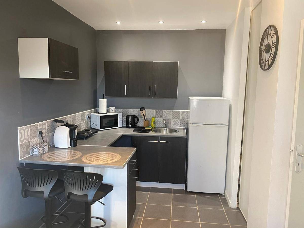 Appartement entier, Studio in Brignoles, Région de Brignoles
