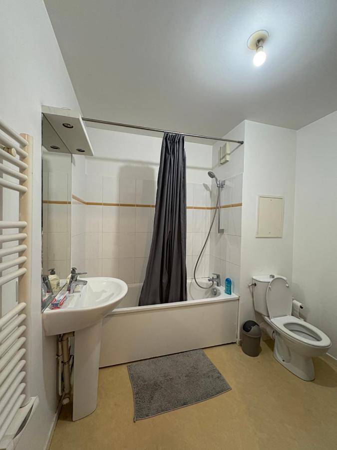 Gîte pour 2 personnes, avec vue et balcon à Garges-lès-Gonesse - 2