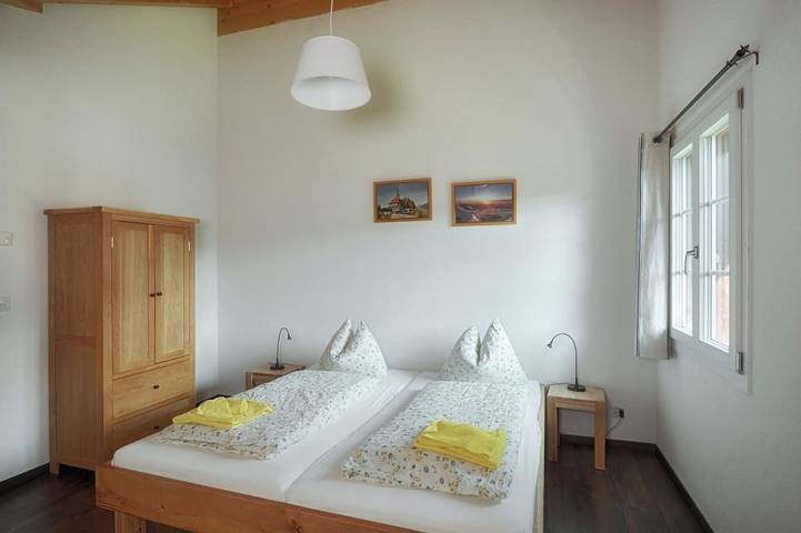 Geheel appartement, CityChalet Appartement/Fewo Enzian**** in Interlaken, Meer van Thun