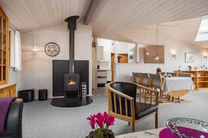 Ferienhaus für 6 Personen, mit Terrasse und Sauna in Dyngby Strand - 4