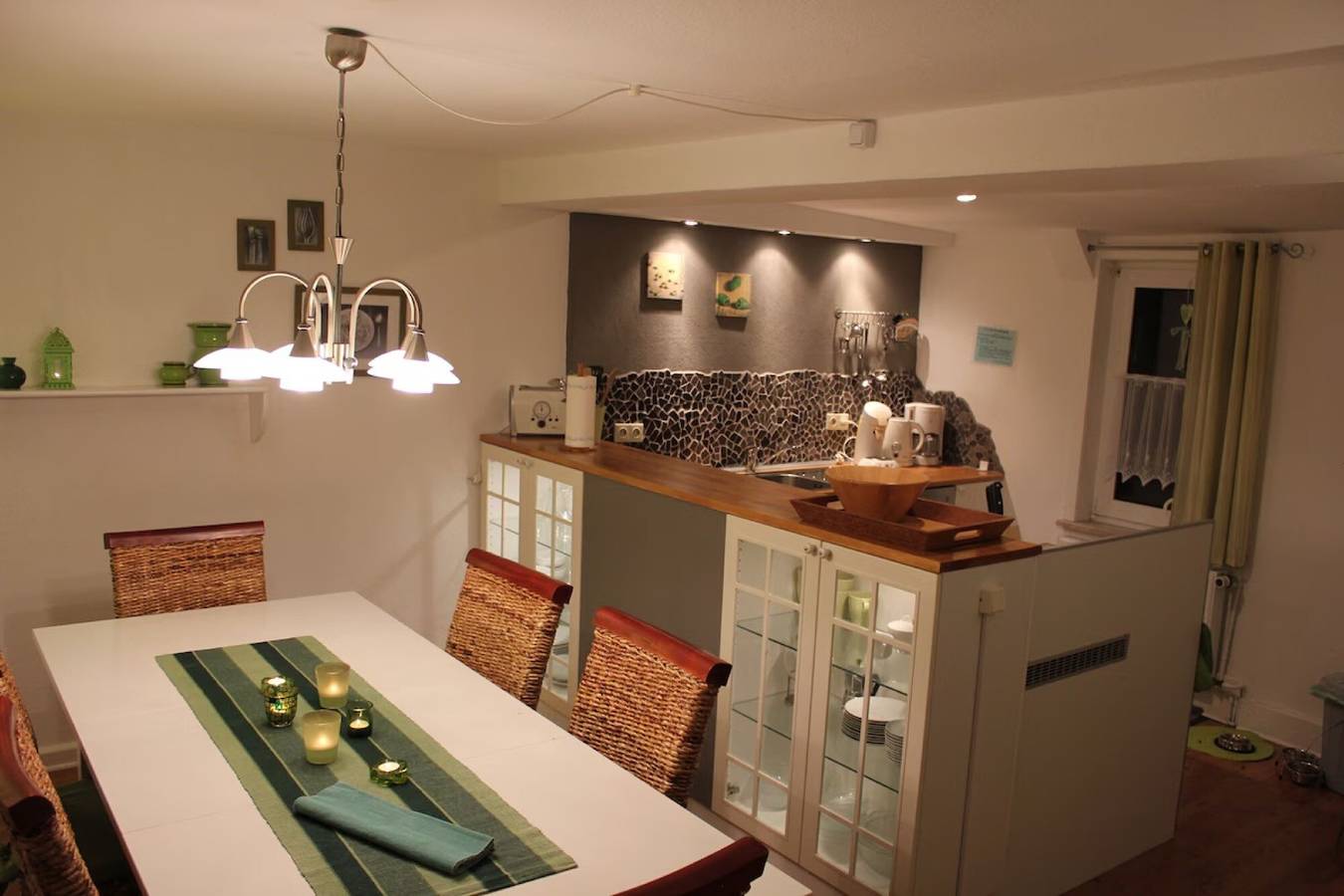 Vakantiehuis 'Fachwerkhaus Korntenne' met bergzicht, privéterras en wifi in Usseln, Willingen