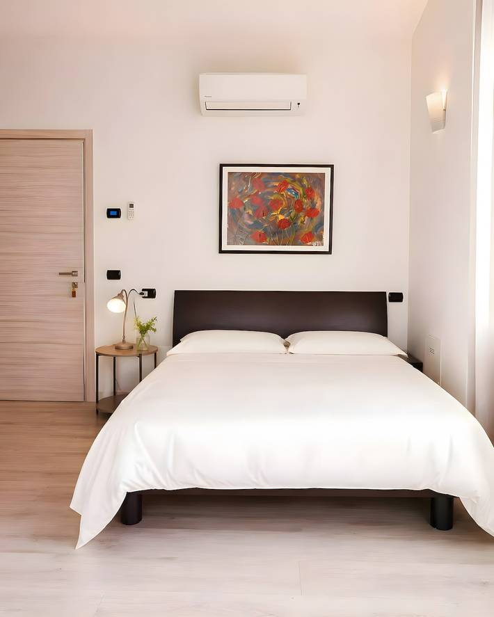 Apartamento entero, Habitación 'Villa Gabri 25 Jacuzzi' con Wi-Fi y aire acondicionado in Seriate, Provincia de Bergamo