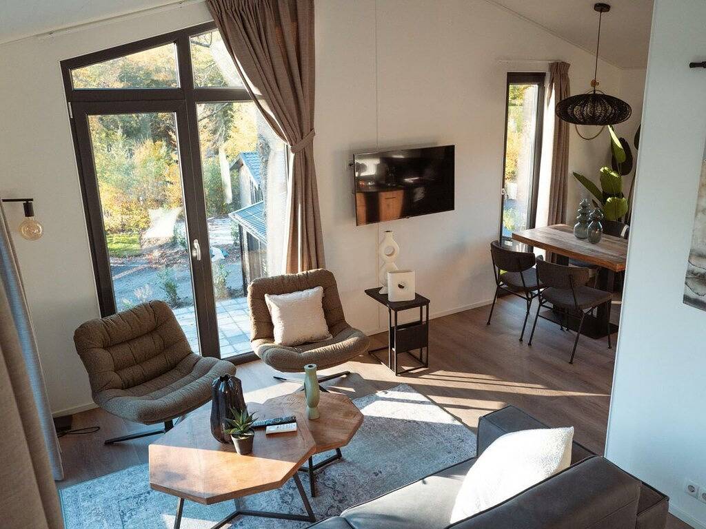 Ferienhaus in Attendorn mit Terrasse in Attendorn, Biggesee