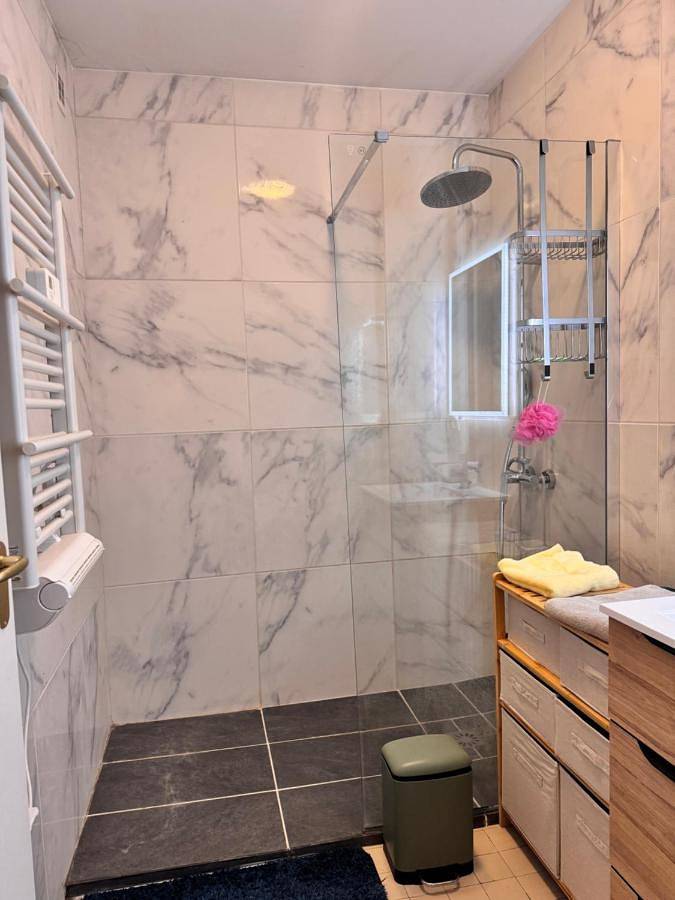 Gîte pour 6 personnes, avec balcon à Valence - 3