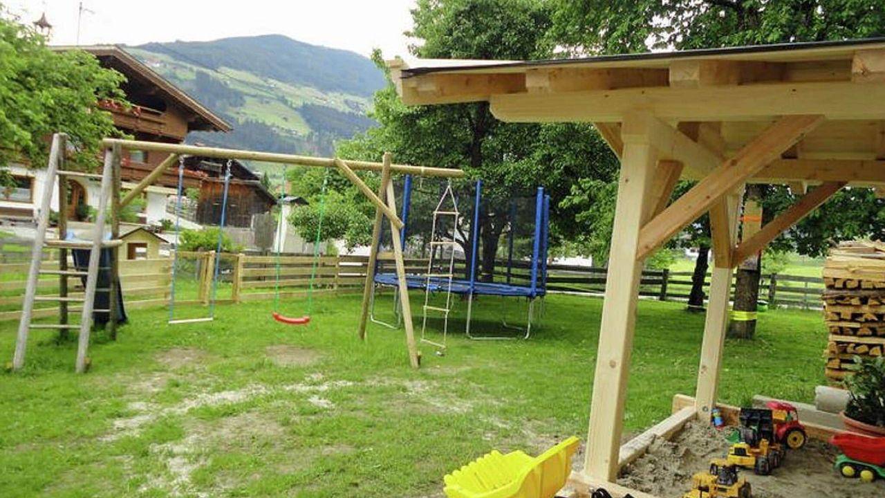 Ganze Ferienwohnung, Ferienwohnung für 4 Personen (70 m²) in Hainzenberg in Hainzenberg, Zillertaler Alpen