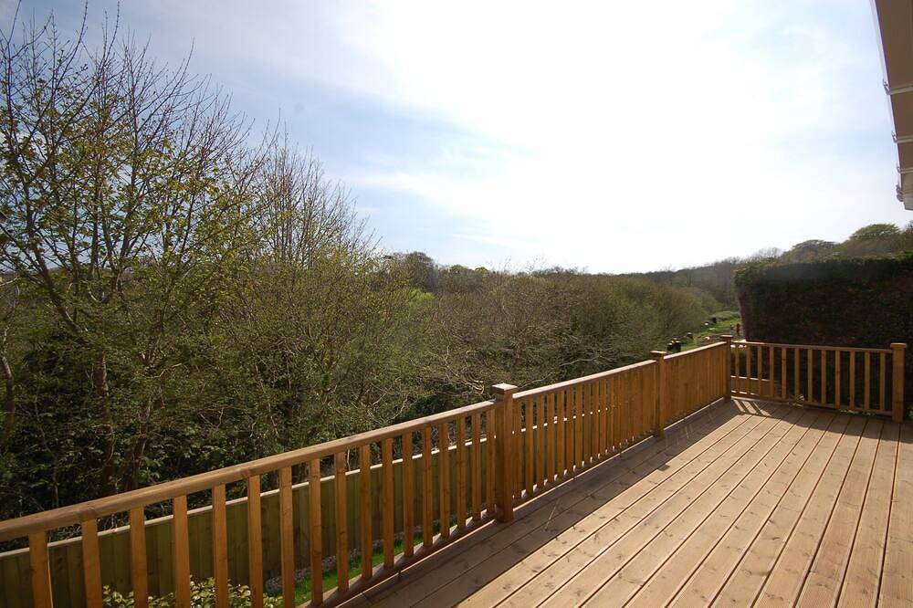 Casa maravilhosamente mobilada de casa, situada no coração de Pembrokeshire. in Pembrokeshire