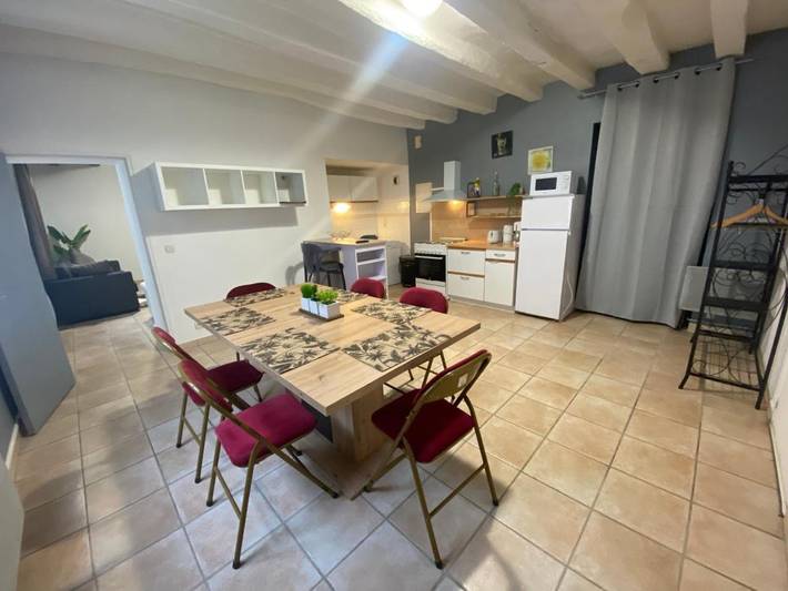 Gîte pour 16 personnes, avec terrasse, animaux acceptés à Azay-le-Rideau - 2