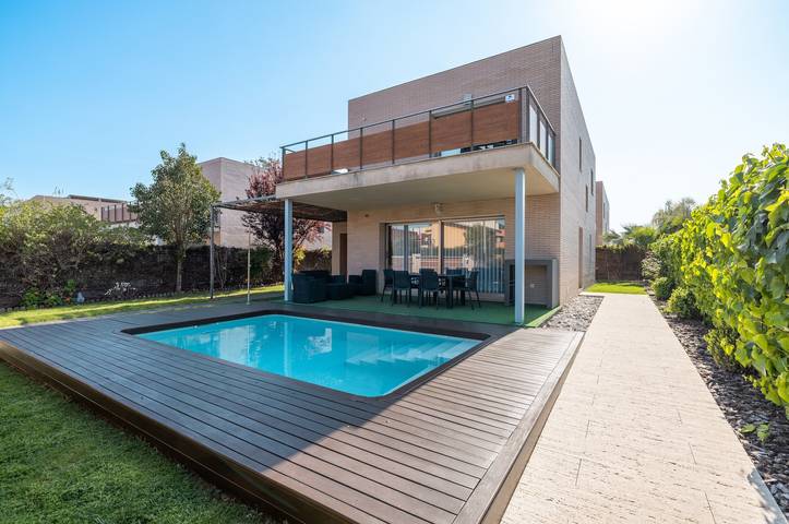 Ferienhaus für 8 Personen, mit Balkon und Garten an der Costa Dorada