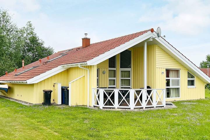 Ferienhaus für 12 Personen, mit Garten und Sauna, mit Haustier in Otterndorf