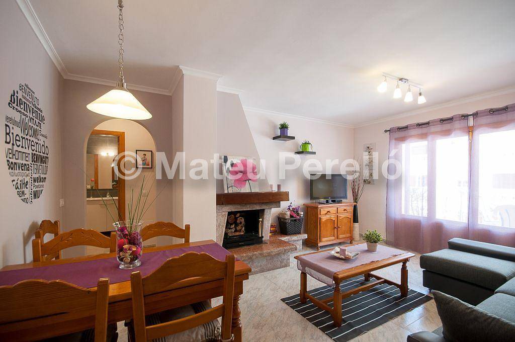 Apartamento vacacional entero, Apartamento con terraza cerca de la playa (Ob3) in Can Picafort, Santa Margalida