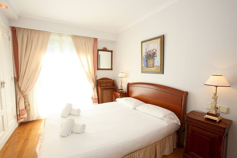 Appartement entier, Ondarreta, gran piso junto a la playa de Ondarreta in Playa de la Concha, San Sebastian