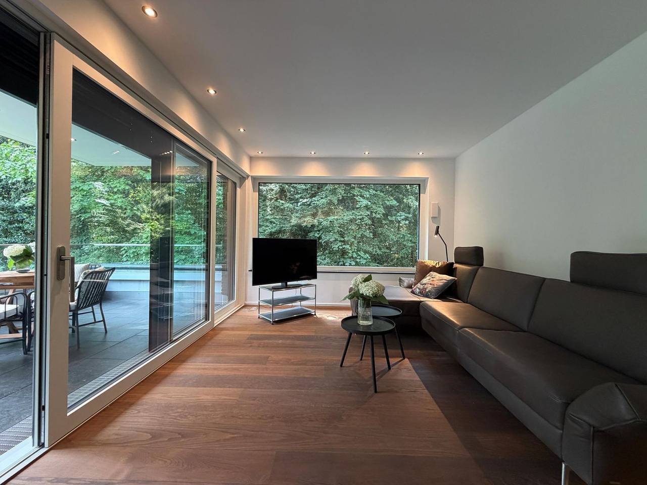 Ganze Wohnung, Ferienwohnung Zeder - Parkvilla Schachen 7 in Bad Schachen, Lindau