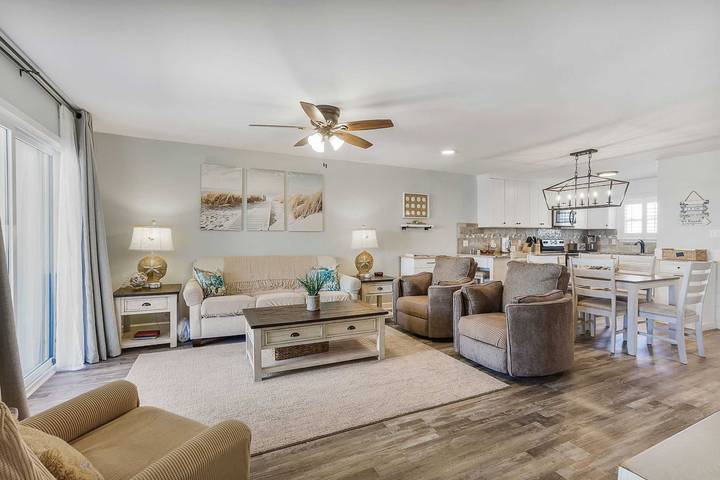 Vacation apartment for 6 people, with yard and pool, kid friendly - 1