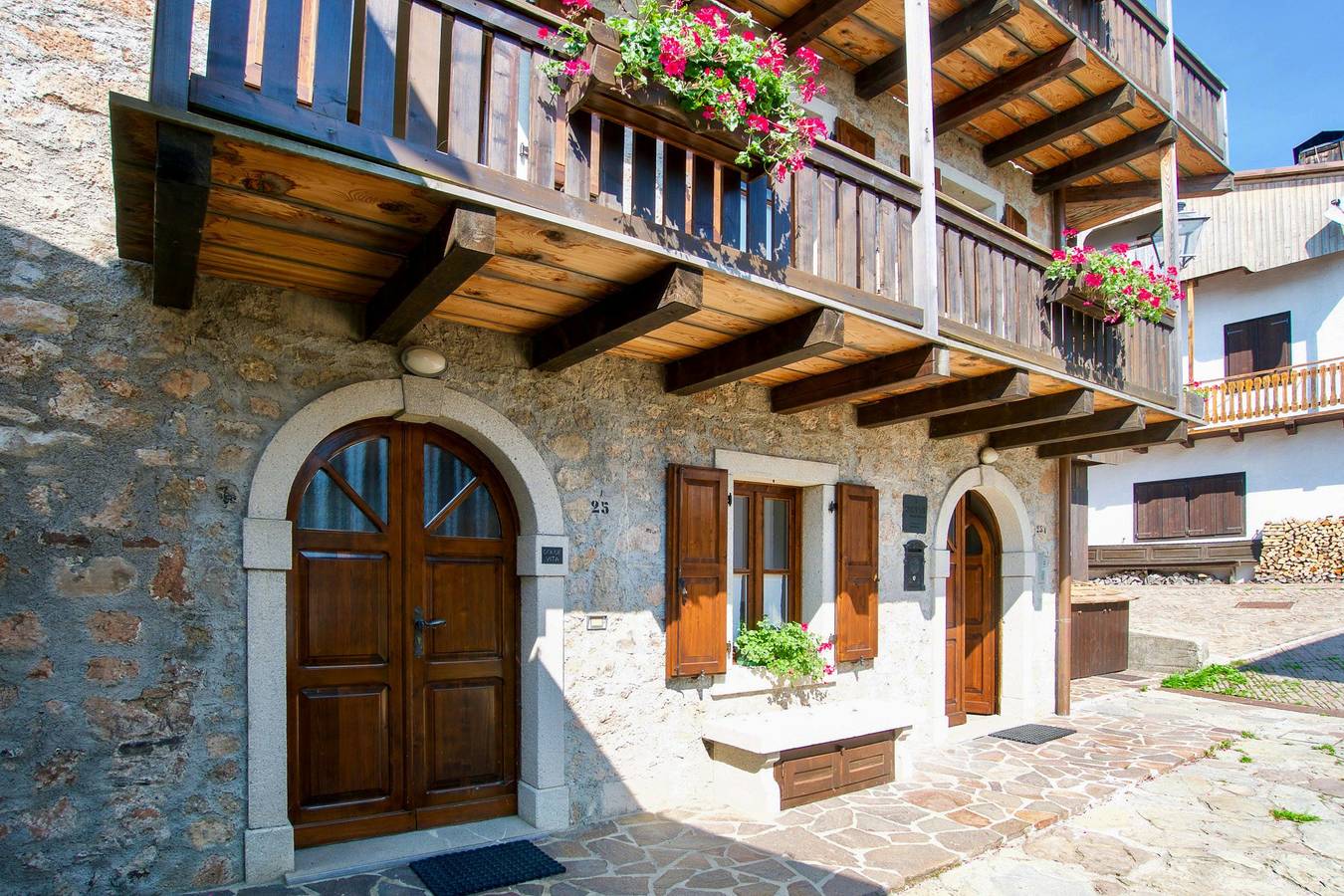 Ganze Wohnung, Residenz aus dem 19. Jahrhundert mit Blick auf die Dolomiten in Zahre, Südliche Karnische Alpen