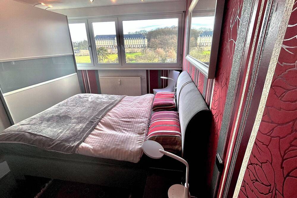 Ganze Wohnung, Voll möblierte Wohnung mit Panoramablick auf Köln in Bergisch Gladbach, Rheinisch-Bergischer Kreis