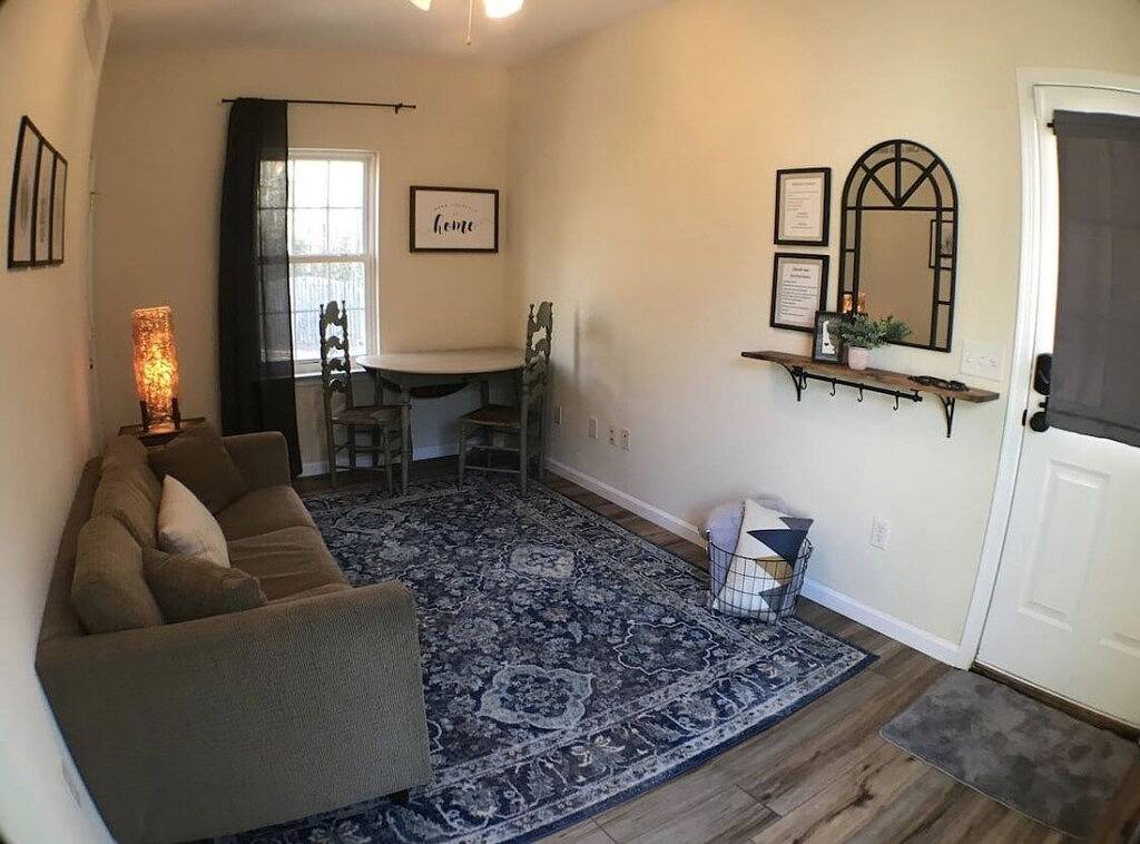 Guest suite in the woods with private entry in Sussex County (Delaware)