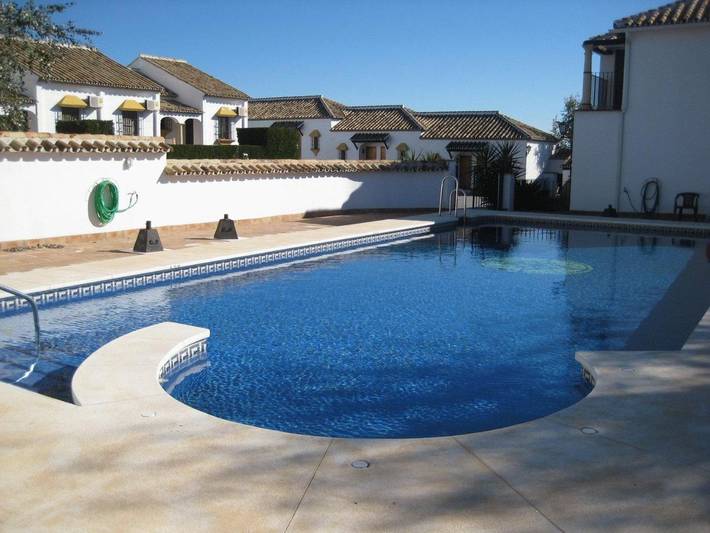 Casa de huéspuedes para 3 personas, con Terraza y Piscina en Hornachuelos
