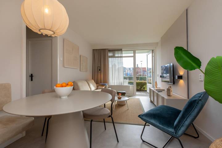 Ferienwohnung für 3 Personen, mit Balkon/Terrasse und Terrasse in Zoutelande